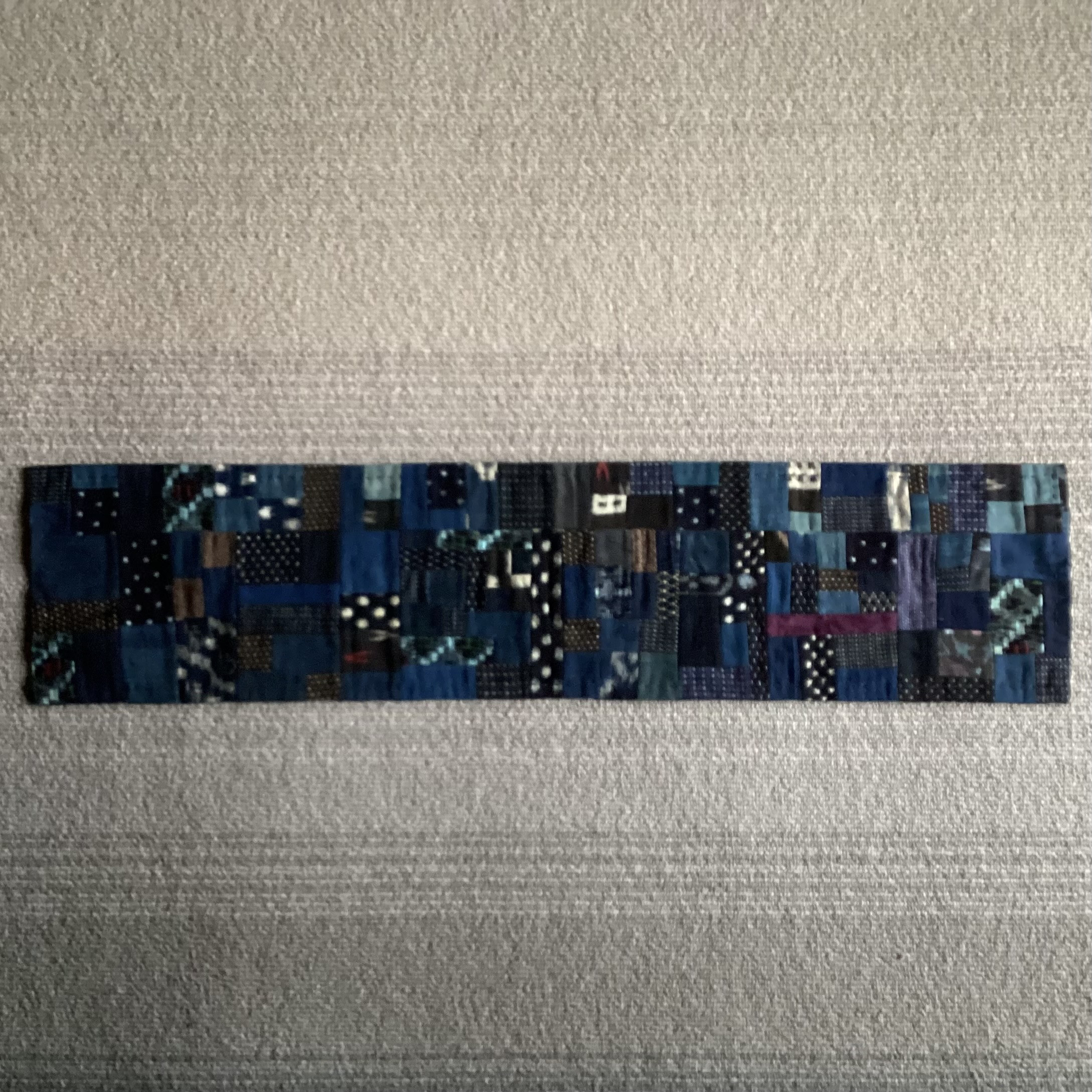 藍と絣つなぎのテーブルセンター　①