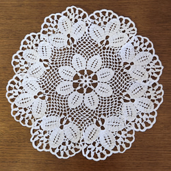 【トントトンさま】vintage doily ❀オーバルが可愛い レースドイリー 美しいレース編みドイリー その他インテリア雑貨 Classico 通販