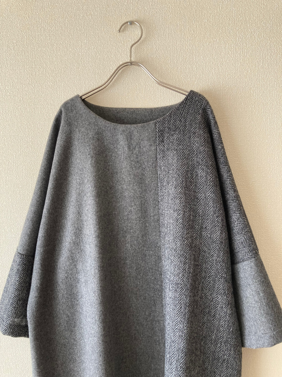 バイカラーのロングワンピース　グレー　即納 5枚目の画像