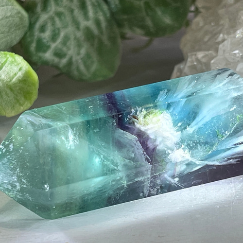 エンジェルフェザー✨レインボーフローライトマルチカラー蛍石原石