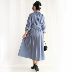 選べるサイズと丈、簡単お手入れ　細見えフォーマルワンピース（青藤色）卒園・卒業・入園・入学・披露宴 4枚目の画像