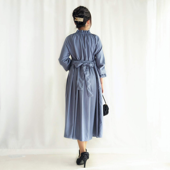 選べるサイズと丈、簡単お手入れ　細見えフォーマルワンピース（青藤色）卒園・卒業・入園・入学・披露宴 5枚目の画像