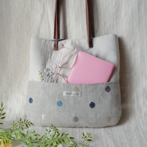 (手づくり)\"今日の空はとてもおしゃべり\"ショルダーバッグ刺繍切り絵風景トート 手づくり)