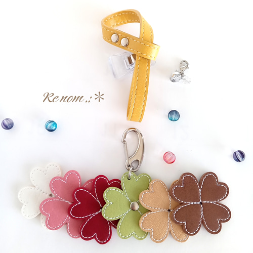 新作✩ 】カラーバックチャーム( チョーカー )＆キーホルダー