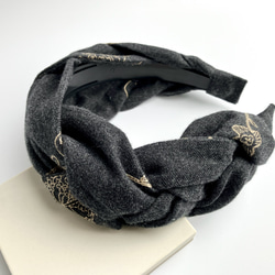 三つ編みのカチューシャ 刺繍入りコットンビエラ チャコールグレー 9枚目の画像