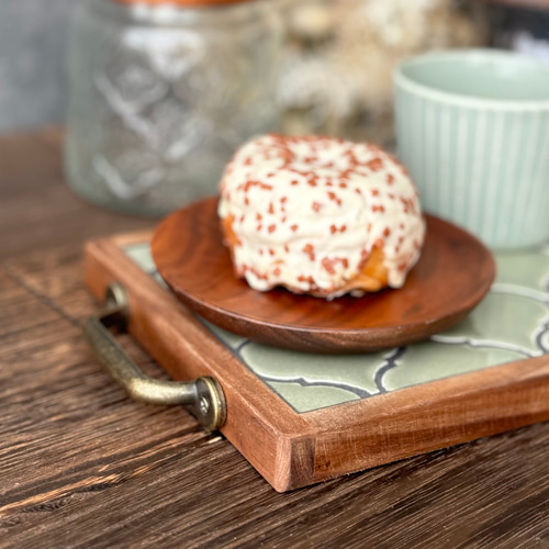 アンティークコラベルタイルトレー くすみグリーン 名前刻印タイル入り