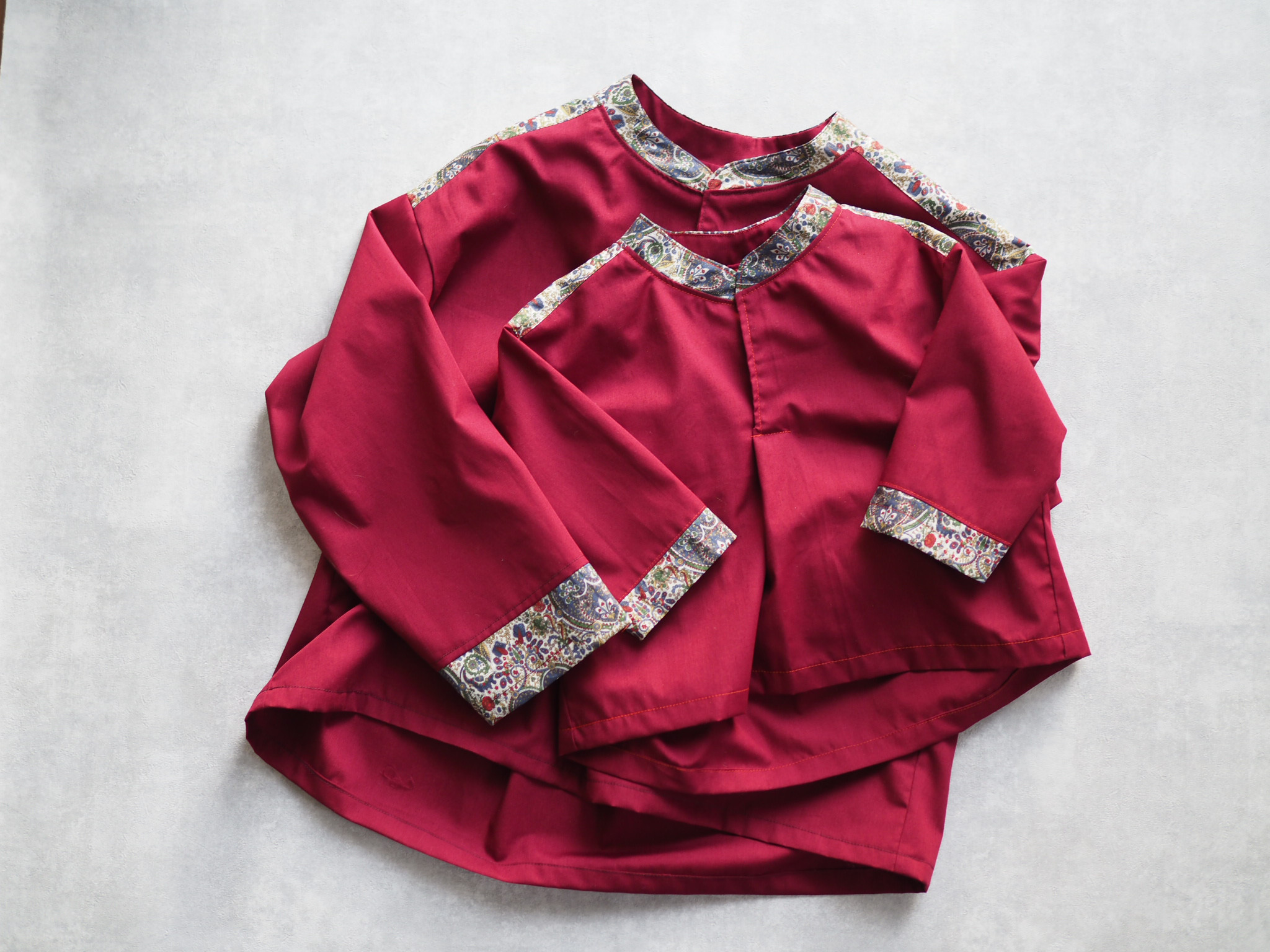 【即納】80サイズ　クリスマスリバティヘンリーネックシャツ