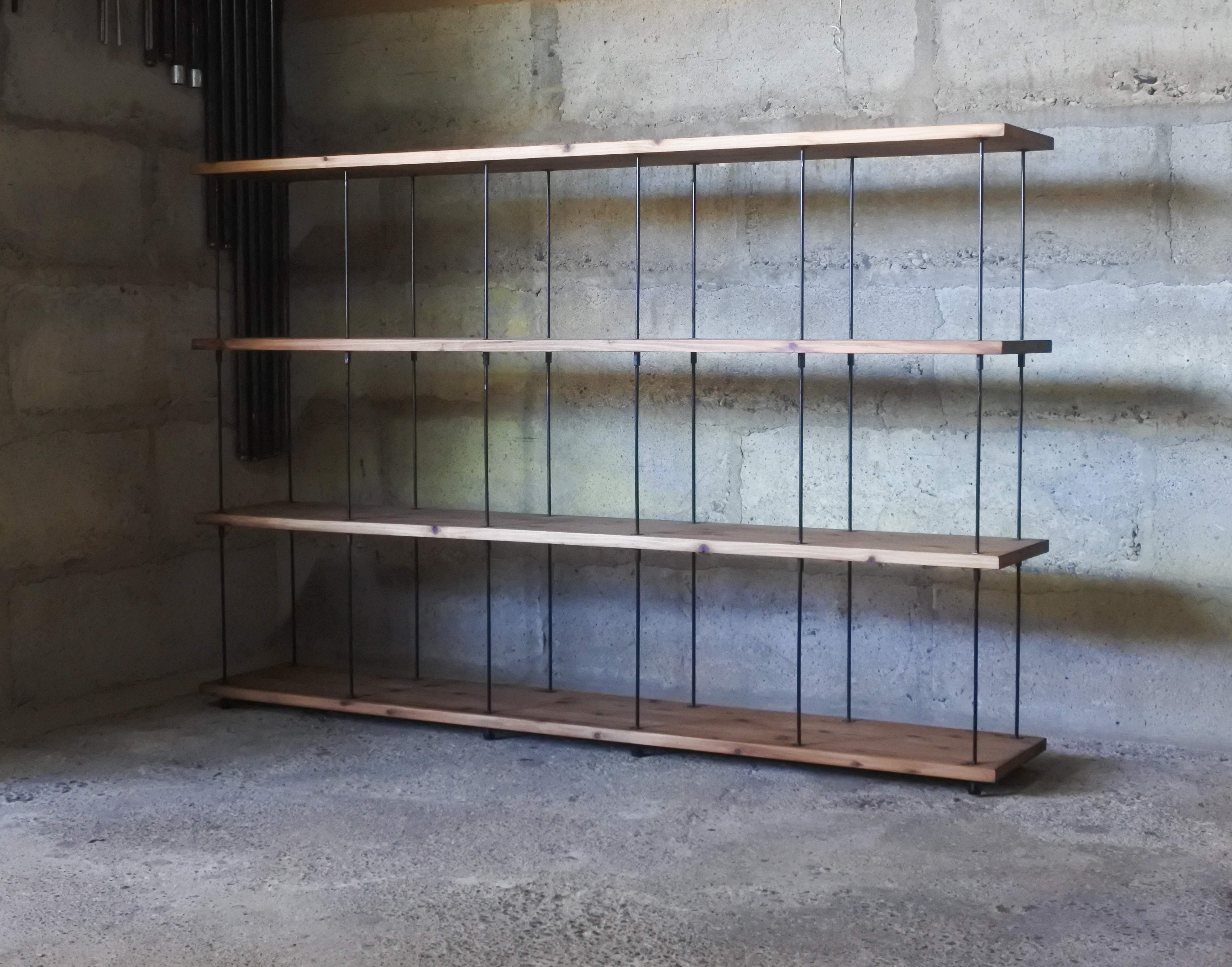 無垢材でつくったシェルフ【サイズオーダーご相談ください】