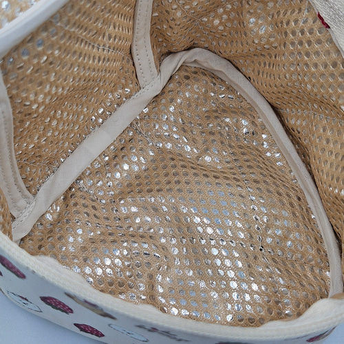 おにぎりポーチ 保温保冷 2個用 犬 トイプ いちご 生クリーム イチゴ