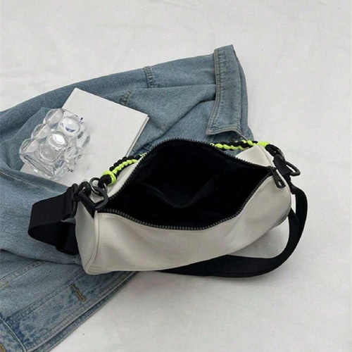 ブラック編み込み ボディーバッグ Unisex Leather braided tote shoulder crossbody bag ユニセックス