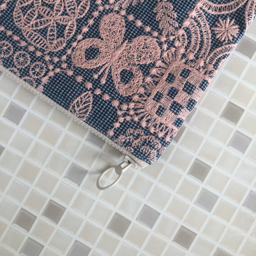 mina perhonen forest tile フラットポーチ ミナペルホネン の