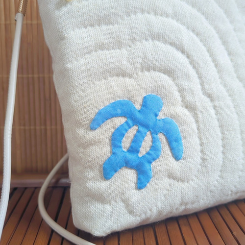 ハワイアンキルト ☆ ショルダーバッグ ☆ サコッシュ ウル/ホヌ