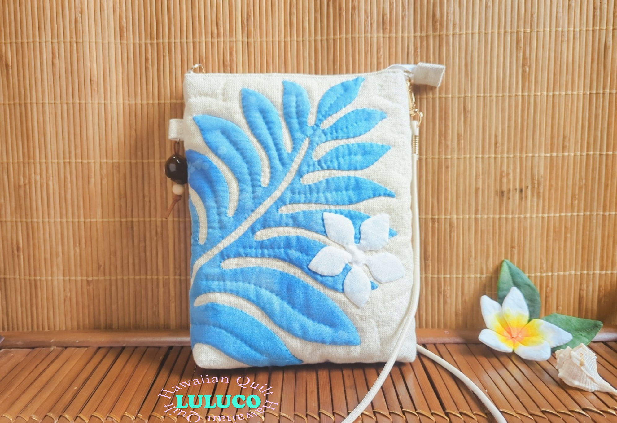 ハワイアンキルト♪ハンドメイドバッグ♪ALOHAクジラ♪トートバッグ