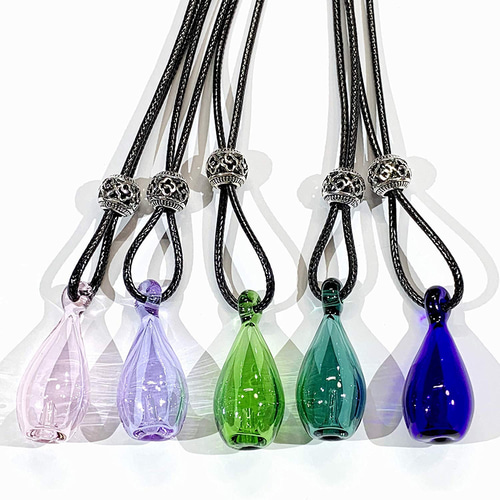 カラーガラス アロマ ネックレス ペンダント ラベンダー偏光ガラス