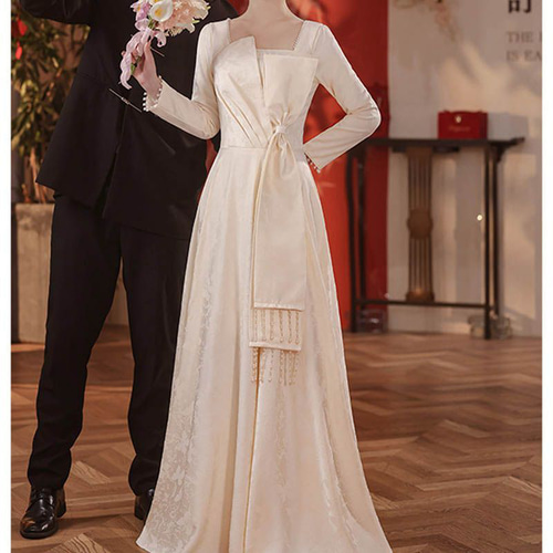 【未使用】Hugs and Honis レフア柄 ロングワンピ ドレス 未使用】Hugs and Honis レフア柄 ロングワンピ ドレス