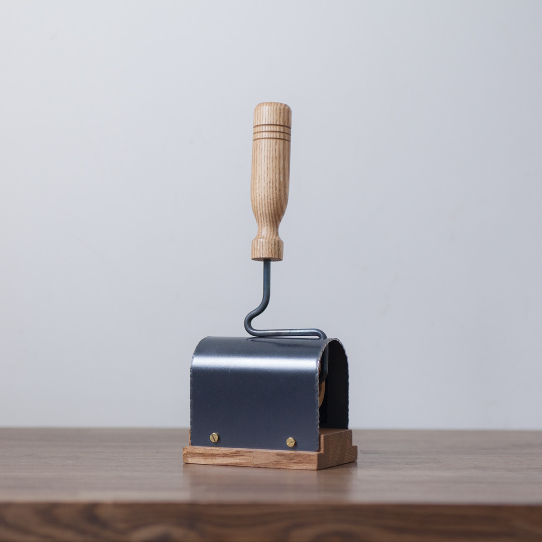 飾って置ける！ミニ アイアン粘着クリーナー【 ナチュラルカラー 】