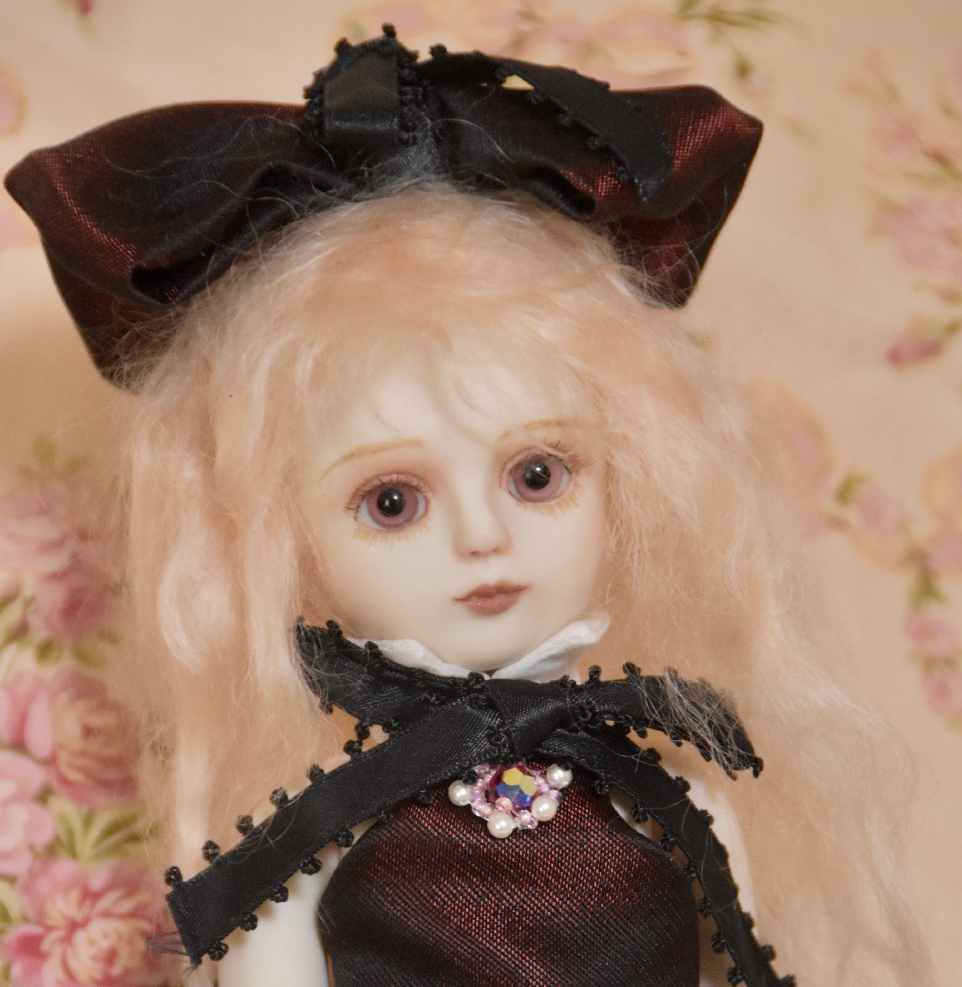 [すずちゃんドール]サーニット 樹脂粘土ベビー　創作ドール　リボンドール 創作○ベビー○ビスクドール○10cm○プレゼントにも♪ すずちゃんドール]