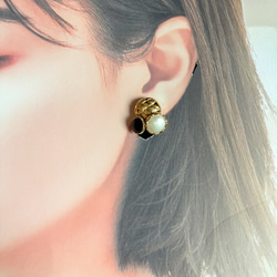 382≫レトロボタンの2wayイヤリング 5枚目の画像