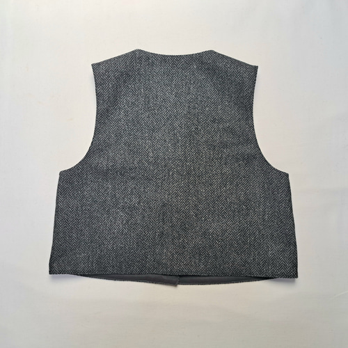 BLACK FRIDAY 20%OFF ハリスツイード ヘリンボーン柄 ラウンドカラー