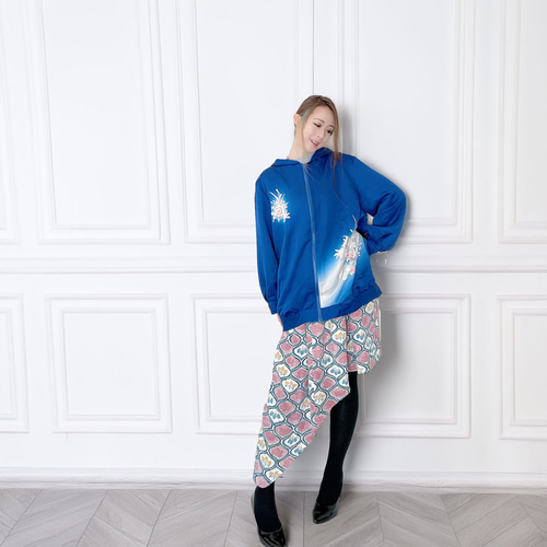 古布、綿、筒書、家紋●着物リメイク●前開きパーカー、ジャケット、ハンドメイド 古布、綿、筒書、家紋○着物リメイク○前開きパーカー、ジャケット