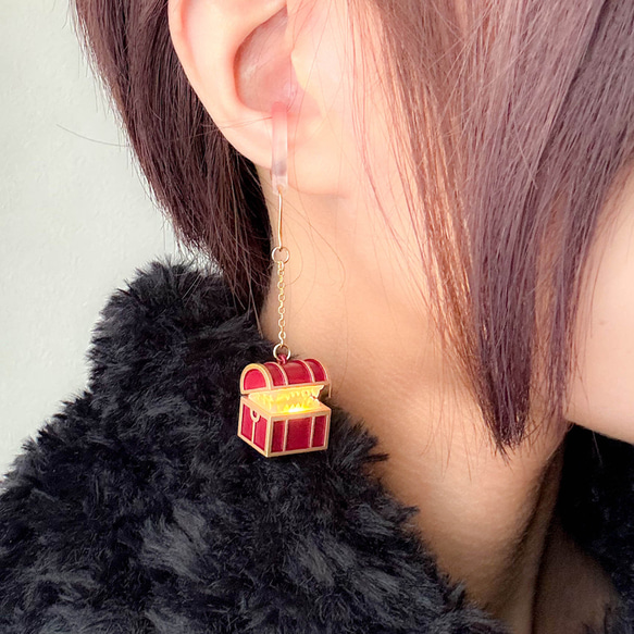 ミギミミ ニ ミニ ミミック（左も可） ピアス（フック・チェーン