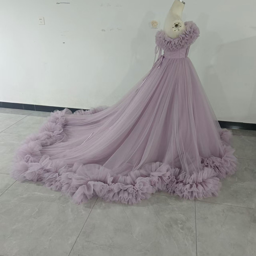 薄紫色オフショルダーカラードレス 薄紫色オフショルダーカラードレス