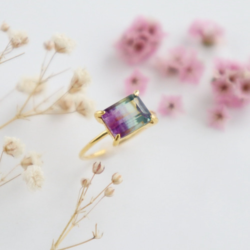 色彩を選べる1点物／ バイカラーフローライト リング＜天然石