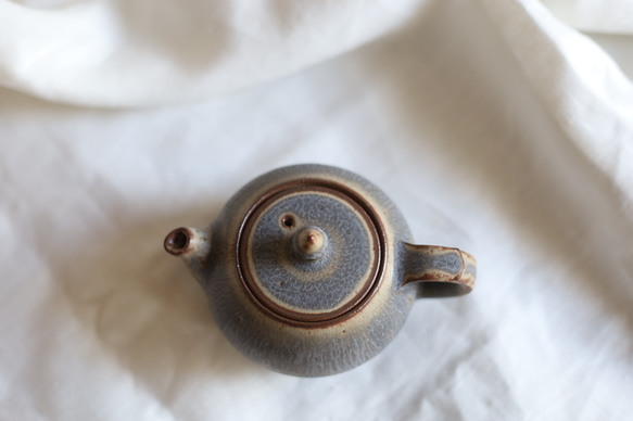 鉄粉のある　急須　アンティークグリーンブルーグレー　陶器 3枚目の画像
