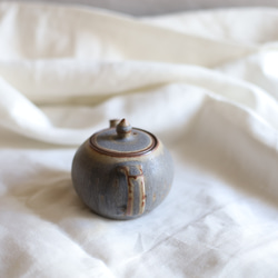 鉄粉のある　急須　アンティークグリーンブルーグレー　陶器 4枚目の画像