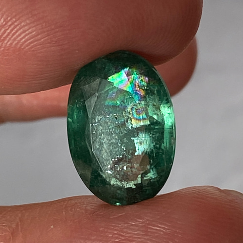 激レア♢エメラルドグリーンカイヤナイト with 虹 グリーンカイヤ