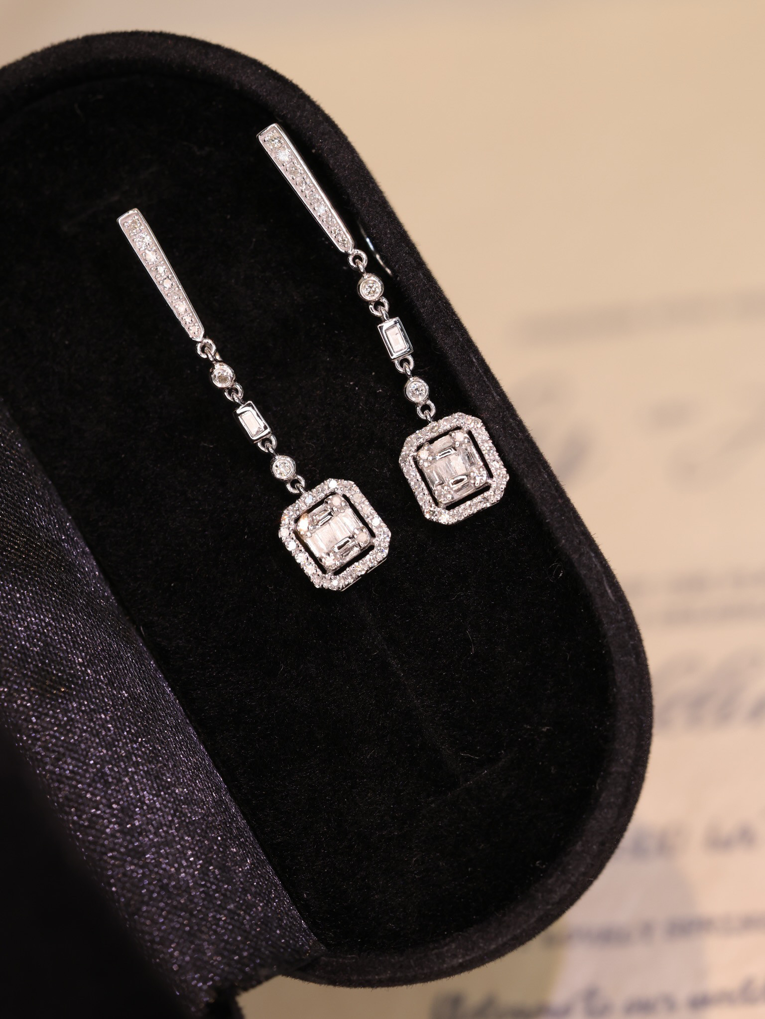 天然ダイヤモンドピアス0.55ct　k18