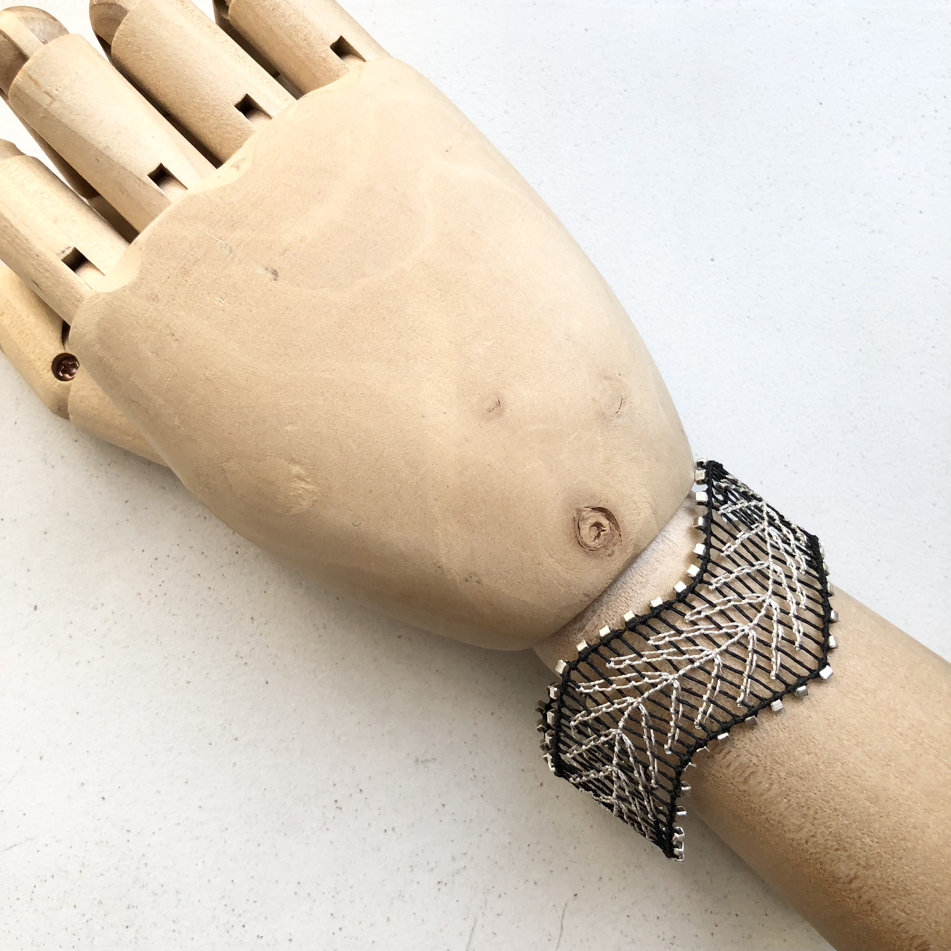 【受注制作】Ñanduti × KAREN silver bracelet 8,712円