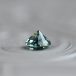 モンタナサファイア 0.25ct 3.7mm アメリカ・モンタナ州産  朝顔【MJ2426】 5枚目の画像