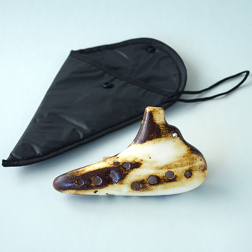 MOMOYAMA period ～プロのオカリナ奏者が認める美濃焼オカリナ～ 国際