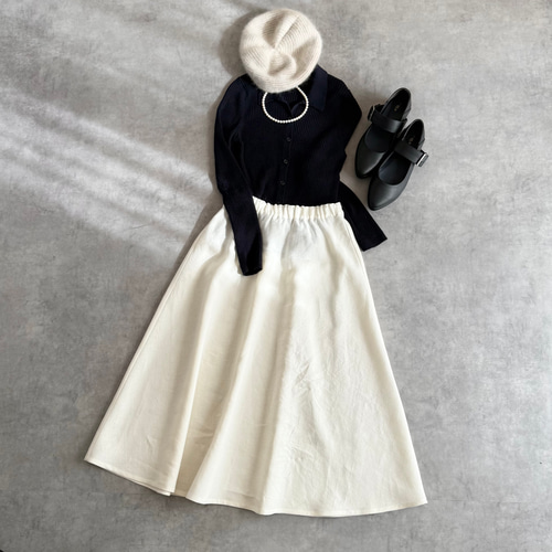 ebure リネンコットンツイル フレアスカートホワイト38 エブール 新品タグ付✨ebure エブール ナチュラルウールツイル ラップ風スカート