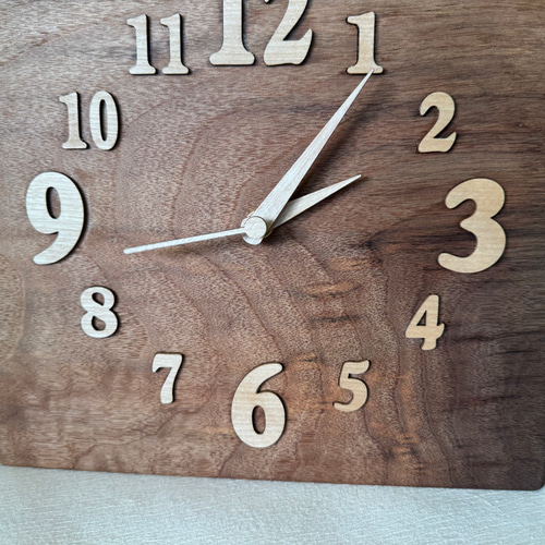 木の時計＜ウォールナット＞ 壁掛け電波時計 wnc-1153 掛け時計