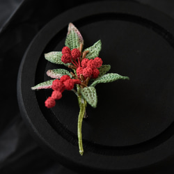 受注制作20日】ブローチ 南天 ナンテン（赤） 手編み レース編み