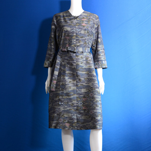 ふじです　　　　白大島絣着物リメイクロングワンピース　719 ふじです 白大島絣着物リメイクロングワンピース 719 ふじ様専用