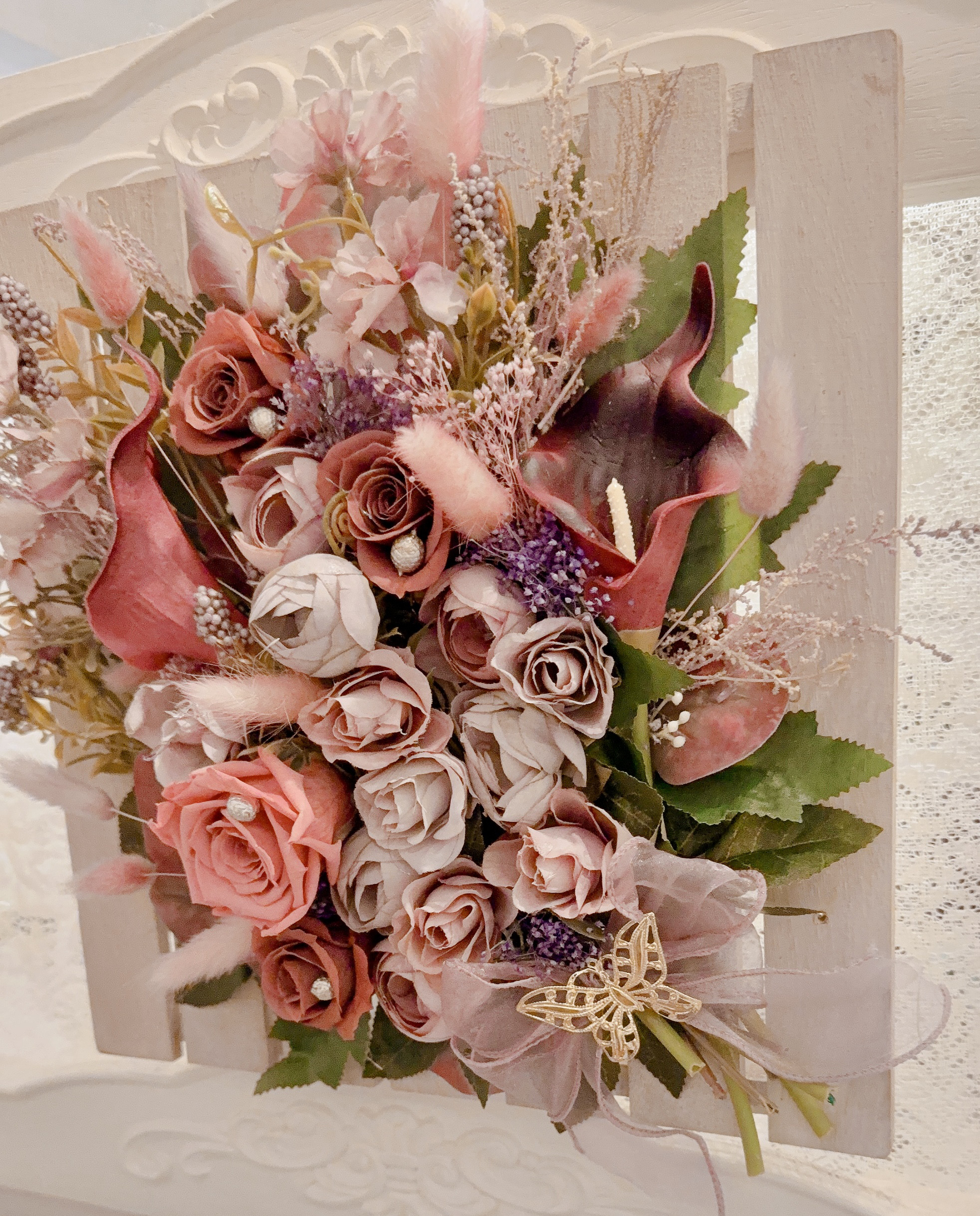 ❤️SALE❤️蝶々とred purpleローズスワッグボードアレンジ