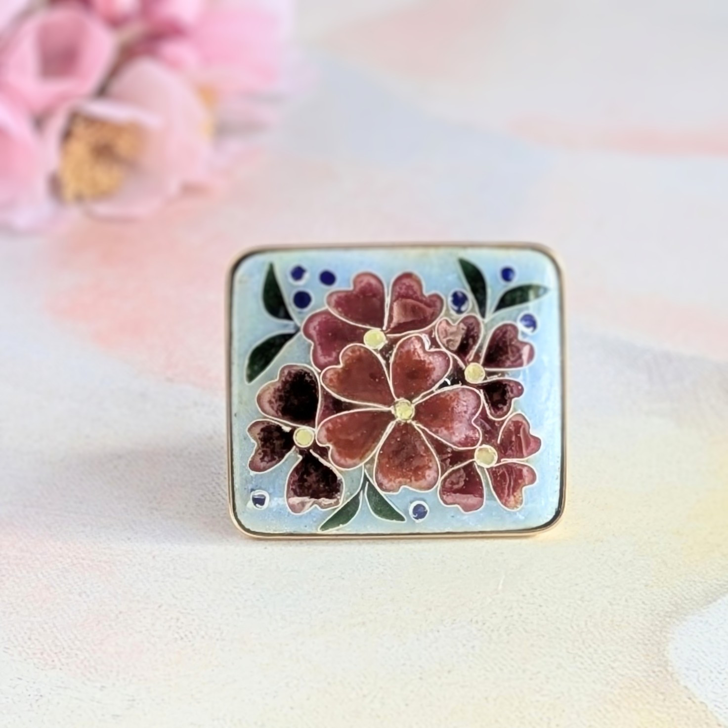 ＊一点限定＊ガーネットの花束【有線・銀張七宝、2wayブローチ】200『Creema限定』