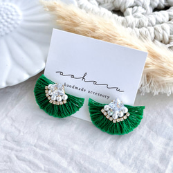 ビジュー パール×ミニタッセル ピアス/イヤリング(グリーン) ピアス