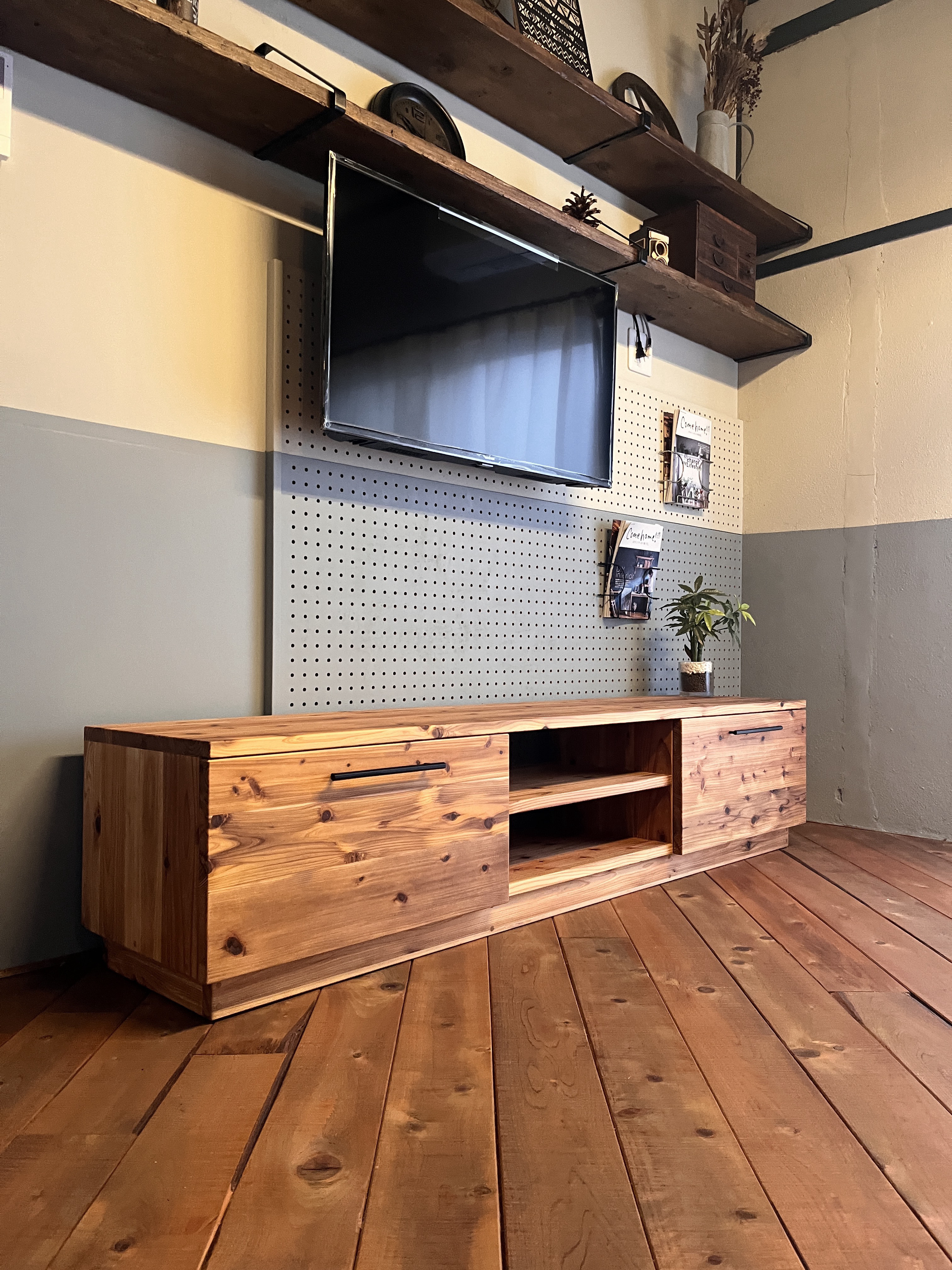 ハンドメイド　テレビボード　オーダー受け付けます。 ハンドメイド　テレビボード　オーダー受け付けます。
