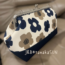 がま口　財布　ポーチ　コインケース　くま　羊毛フェルト　ハンドメイド がま口 財布 ポーチ コインケース くま 羊毛フェルト ハンドメイド