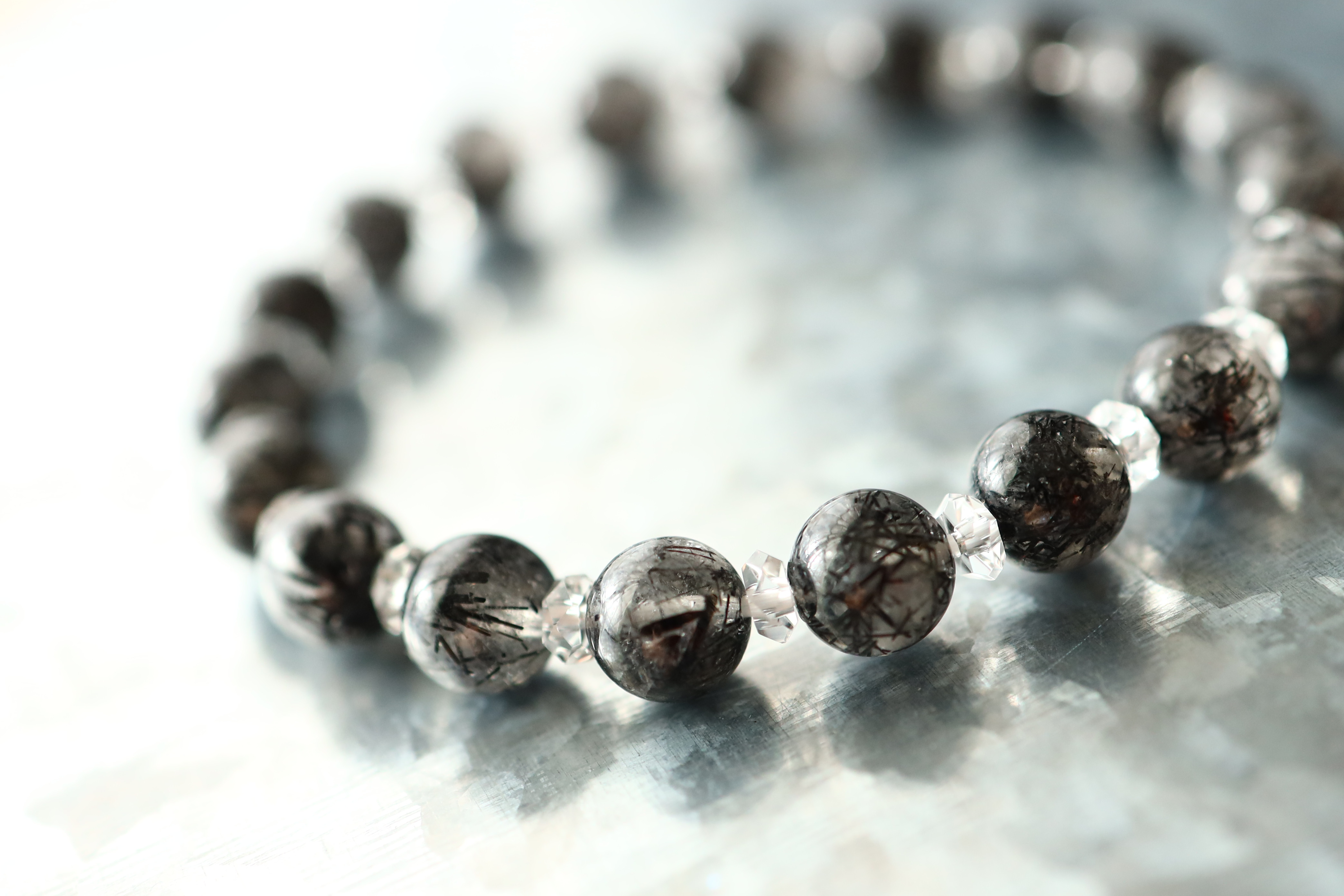 …☆プレミアムブレス☆戦いの守護石☆満針☆ブラックルチルクォーツ：8ミリ＆水晶☆天然石ブレスレット☆… 6,512円