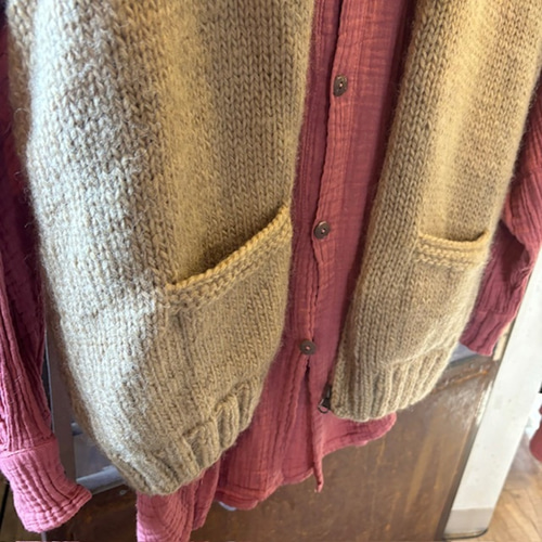 ニットベスト ウール 100% 毛 ギルボックス 無地 手編み 暖かい 天然