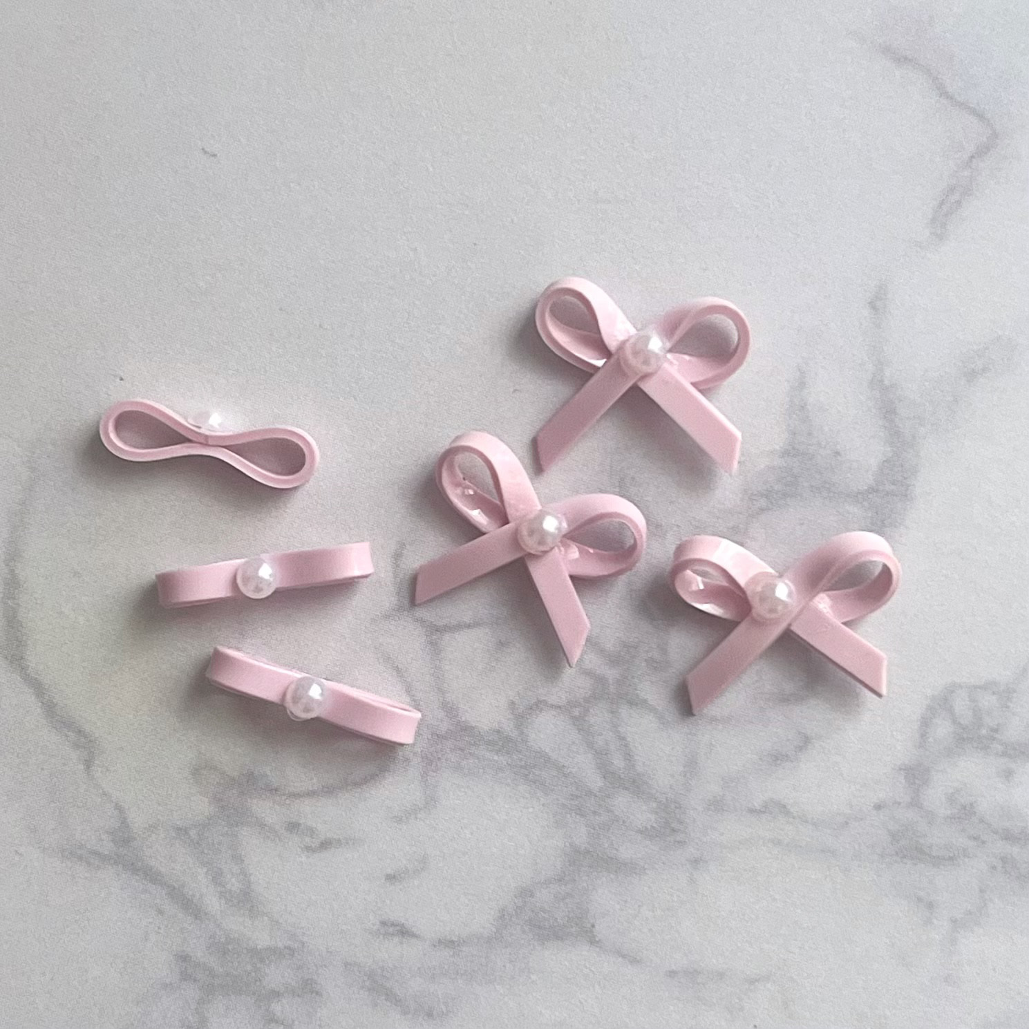 【150円】新品 ピンクパールリボンパーツ 8個 150円】新品 ピンクパールリボンパーツ 8個 【公式通販】