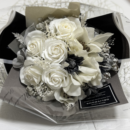 ソープフラワー プリザーブドフラワー 花束 モノトーン アートフラワー