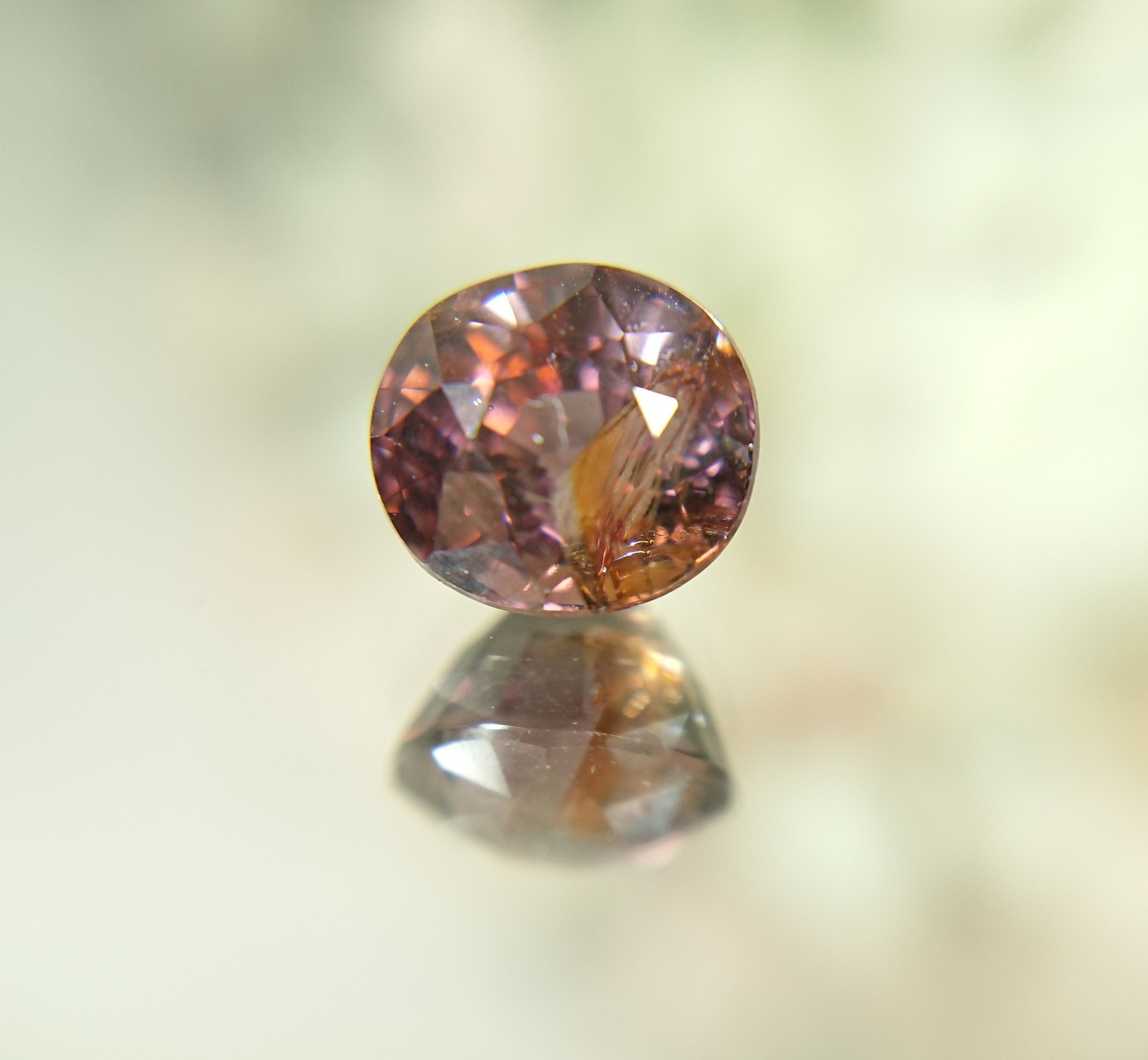 スピネル  1.63ct ⭐1893