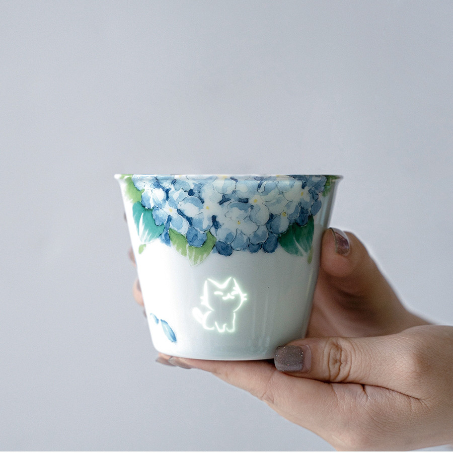 猫のフラワーカップ、カップルのプレゼント、手作り陶磁器の猪口カップ