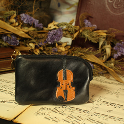 也可作小提琴包、卡包或鑰匙包使用。 第12張的照片